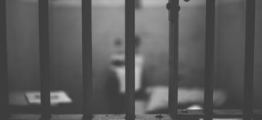 The right to health in immigration detention